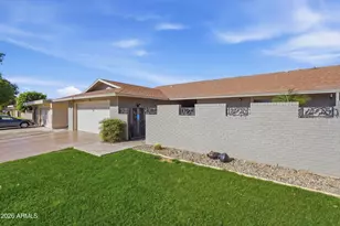 18410 N 104th Ave N, Sun City, AZ 85373 - Photo 7