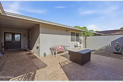 18410 N 104th Avenue N, Sun City, AZ 85373 - Photo 13