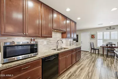 18410 N 104th Avenue N, Sun City, AZ 85373 - Photo 15