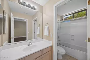 9506 E Mohawk Ln, Scottsdale, AZ 85255 - Photo 17