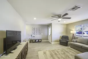 1640 N Queensbury Rd, Mesa, AZ 85201 - Photo 9