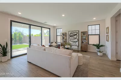 2431 W Los Arboles Place, Chandler, AZ 85224 - Photo 13