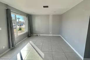 1302 W Halstead Dr, Phoenix, AZ 85023 - Photo 21