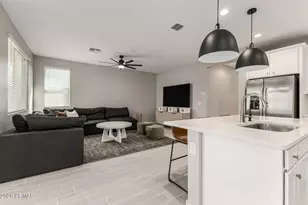 6303 N 67th Ln, Glendale, AZ 85303 - Photo 9