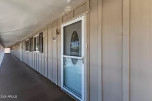 10847 N Fairway Ct E, Sun City, AZ 85351 - Photo 3