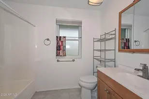 10226 W Forrester Dr, Sun City, AZ 85351 - Photo 19