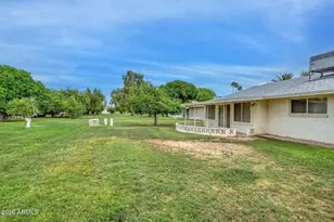 10226 W Forrester Dr, Sun City, AZ 85351 - Photo 31