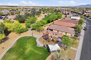 24571 W Sheraton Ln, Buckeye, AZ 85326 - Photo 39