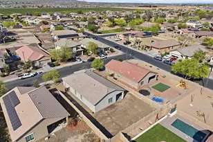 24571 W Sheraton Ln, Buckeye, AZ 85326 - Photo 37