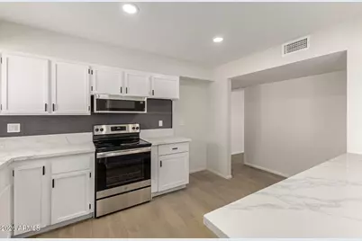 10342 W Talisman Road, Sun City, AZ 85351 - Photo 13