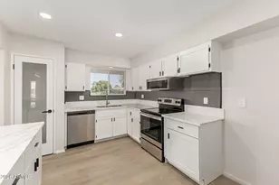 10342 W Talisman Rd, Sun City, AZ 85351 - Photo 5