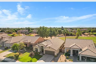 1511 E Black Diamond Drive, Gilbert, AZ 85296 - Photo 45