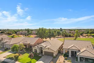 1511 E Black Diamond Dr, Gilbert, AZ 85296 - Photo 45