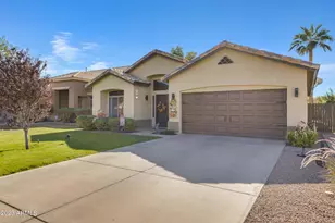 1511 E Black Diamond Dr, Gilbert, AZ 85296 - Photo 3