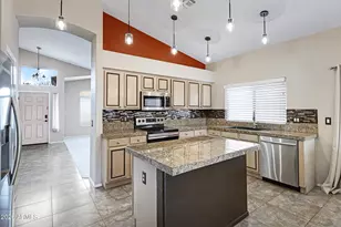 1511 E Black Diamond Dr, Gilbert, AZ 85296 - Photo 13