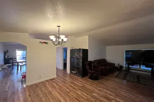 19107 W Catalina Dr, Litchfield Park, AZ 85340 - Photo 7