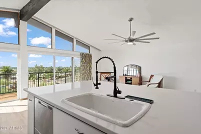 306 W Camino Vista, Phoenix, AZ 85021 - Photo 17