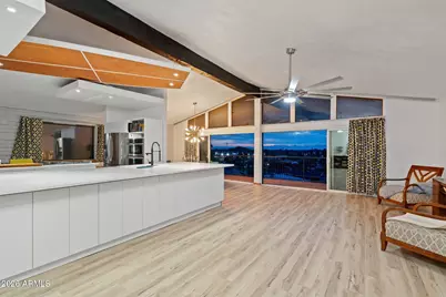 306 W Camino Vista, Phoenix, AZ 85021 - Photo 9