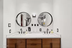 306 W Camino Vista, Phoenix, AZ 85021 - Photo 23