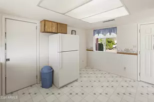 13618 N 21st Dr, Phoenix, AZ 85029 - Photo 11