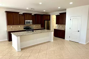 4261 N 180th Ln, Goodyear, AZ 85395 - Photo 7