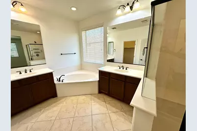 4261 N 180th Lane, Goodyear, AZ 85395 - Photo 17