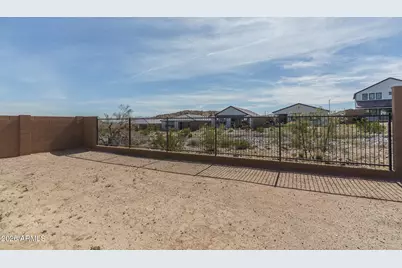 21305 W Edgemont Avenue, Buckeye, AZ 85396 - Photo 15