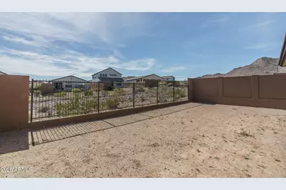 21305 W Edgemont Avenue, Buckeye, AZ 85396 - Photo 17