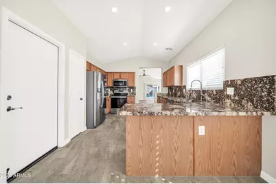 8632 W Kathleen Road, Peoria, AZ 85382 - Photo 11