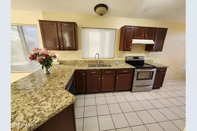 19417 N 7th Drive, Phoenix, AZ 85027 - Photo 11