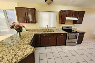 19417 N 7th Dr, Phoenix, AZ 85027 - Photo 11