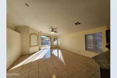 19417 N 7th Drive, Phoenix, AZ 85027 - Photo 9