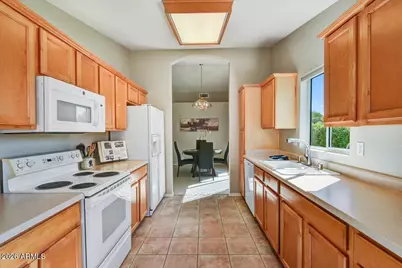 19418 N 84th Avenue, Peoria, AZ 85382 - Photo 7