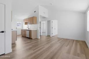 1805 N 31st St, Phoenix, AZ 85008 - Photo 15