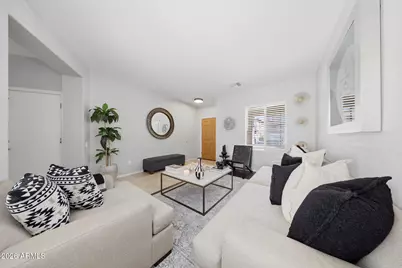 9422 W Palm Lane, Phoenix, AZ 85037 - Photo 5