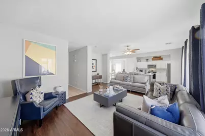 9422 W Palm Lane, Phoenix, AZ 85037 - Photo 13