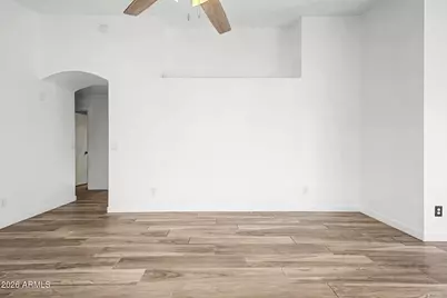 109 W Mohawk Drive, Phoenix, AZ 85027 - Photo 5