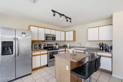 13836 W Ocotillo Lane, Surprise, AZ 85374 - Photo 7