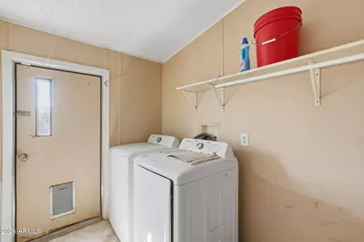 10963 N Hillside Drive, Casa Grande, AZ 85122 - Photo 9