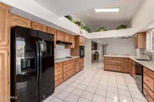 14130 W Pennystone Dr, Sun City West, AZ 85375 - Photo 11