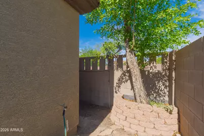 3921 E Sophie Lane, Phoenix, AZ 85042 - Photo 39