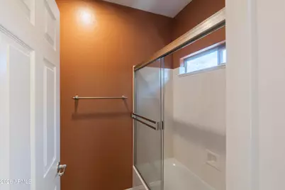 3921 E Sophie Lane, Phoenix, AZ 85042 - Photo 33