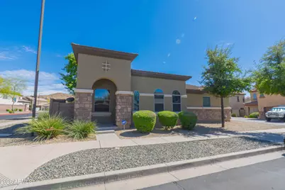 3921 E Sophie Lane, Phoenix, AZ 85042 - Photo 49