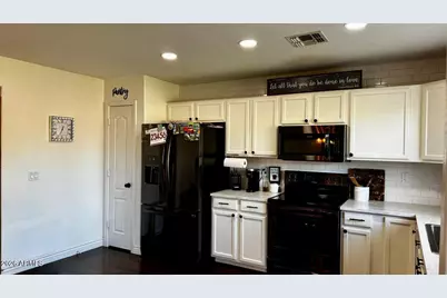 5266 S 236th Avenue, Buckeye, AZ 85326 - Photo 13