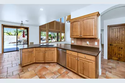 5902 W Gambit Trail, Phoenix, AZ 85083 - Photo 19