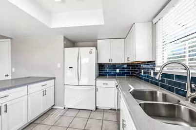 860 S Rio Drive, Chandler, AZ 85225 - Photo 9