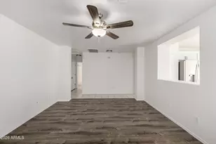 7933 W Mission Ln, Peoria, AZ 85345 - Photo 11