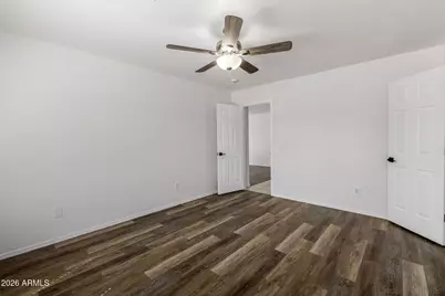 7933 W Mission Lane, Peoria, AZ 85345 - Photo 13