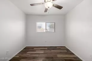 7933 W Mission Ln, Peoria, AZ 85345 - Photo 21