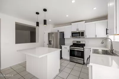 7933 W Mission Lane, Peoria, AZ 85345 - Photo 7